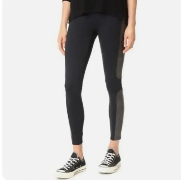 Spanx Panel Faux Leather Ponte Legging Black Size Extra Small - Picture 1 of 8